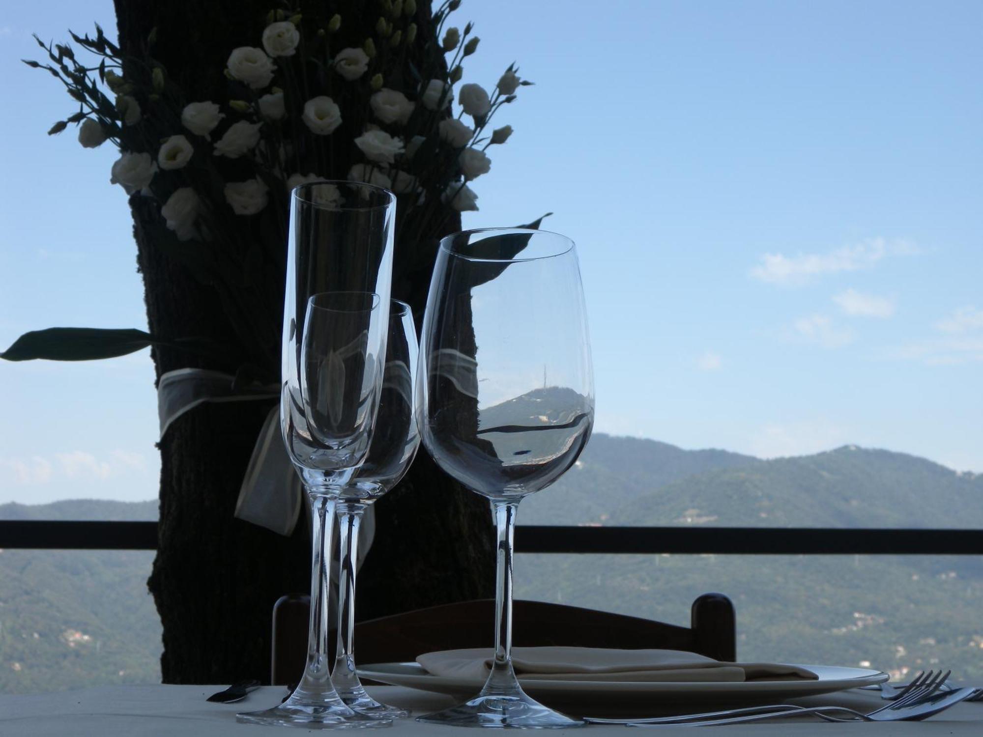 Ristorante Hotel Falchetto Brunate Eksteriør billede